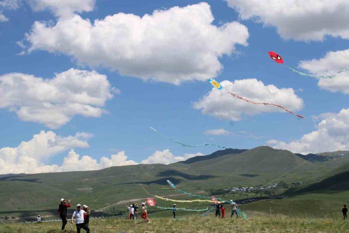 Çocukların Uçurtma Coşkusu