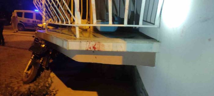 Kütahya’da Yabancı Uyruklu İki Grup Arasında Kavga: 2 Yaralı