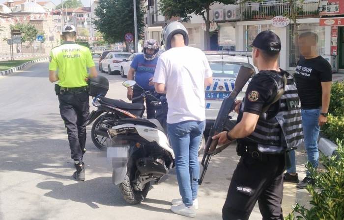 Manisa’da 37 Motosiklet Trafikten Men Edildi