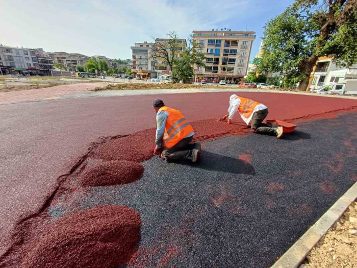 Osmangazi Yeni Parklarla Güzelleşiyor