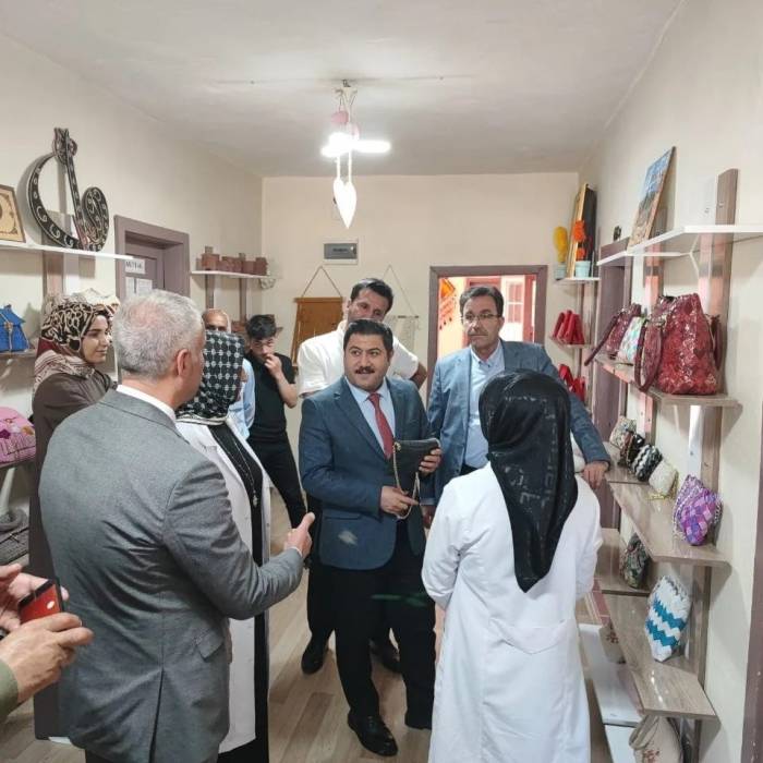 Sincik’te Hayat Boyu Öğrenme Haftası Kutlamaları Yapıldı