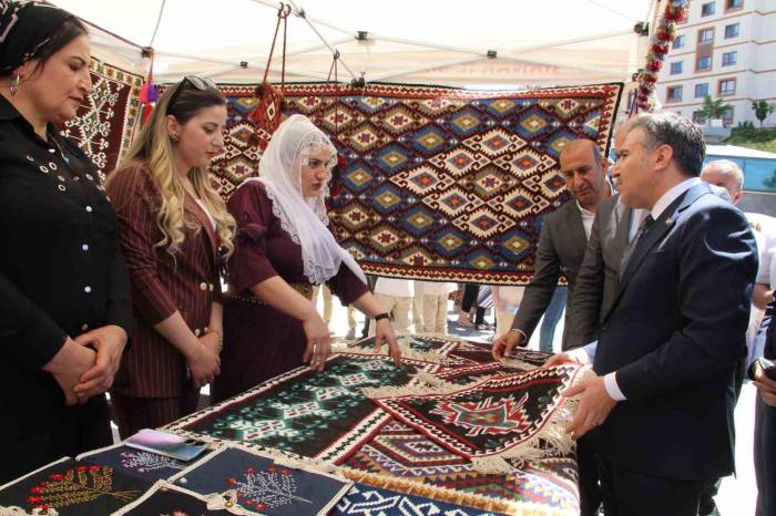 Şırnak’ta Kursiyerler Yaptıkları Çalışmaları Sergiledi