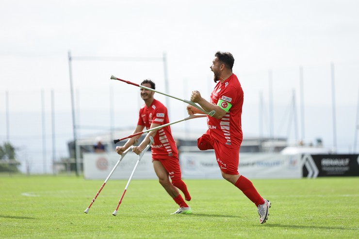 ampute-futbol-milli-takimimiz-avrupa-sampiyonu-oldu-3.jpg