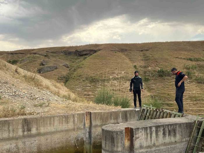 Batman’da Suda Kaybolan Çobanı Arama Çalışmaları Devam Ediyor