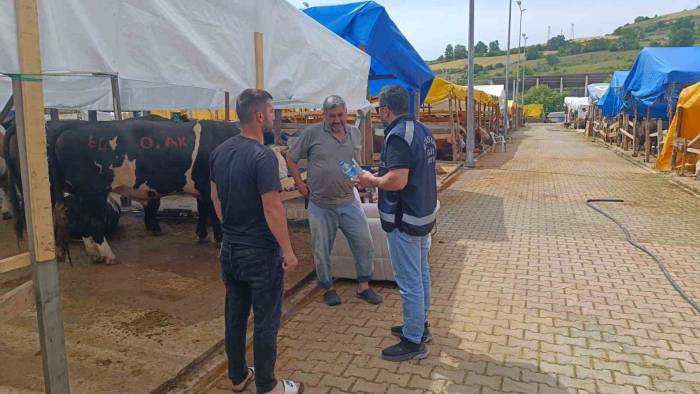 Polisten Kurban Pazarlarında ‘Sahte Para Ve Dolandırıcılık’ Uyarısı