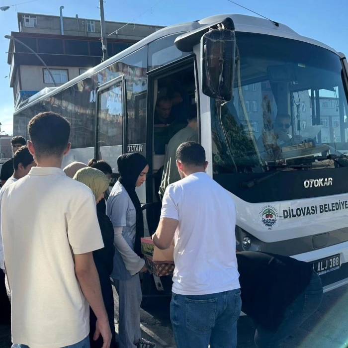 Sınava Giren Öğrencilere Araç Tahsis Edildi