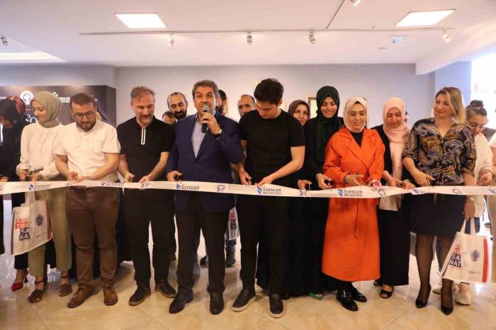 Geleneksel Sanatlar Ve El Sanatları Yıl Sonu Karma Sergisi Kapılarını Sanatseverlere Açtı