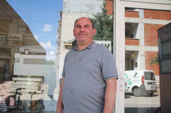 Gedizli Akademisyenin Simav Kestel Köyünü Anlatan Kitabı Çıktı