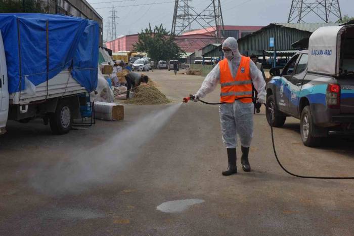Yıldırım’da Kurban Satış Yerleri İlaçlanıyor