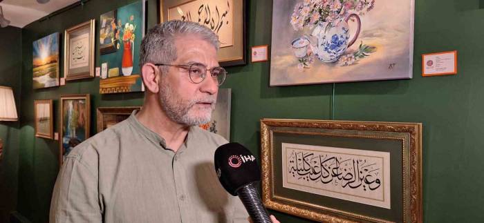 Veysel Karani Hırka- İ Şerif Cami Hizmet Vakfının Sevelim Sevilelim Sergisi Ziyarete Açıldı