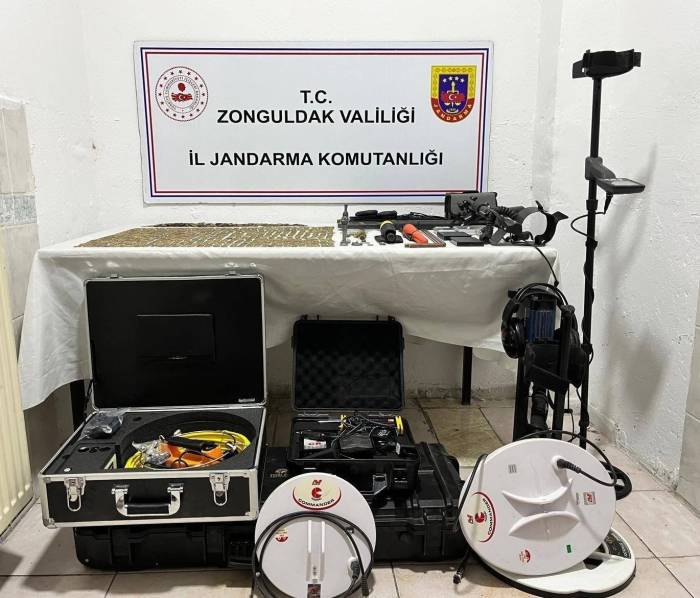 Jandarmadan Büyük Operasyon: Çok Sayıda Tarihi Eser Ele Geçirildi