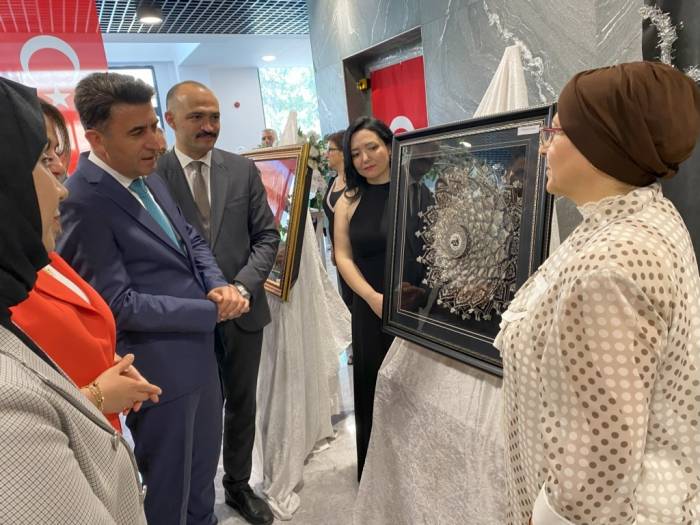 Bilecik’te El Emeği Göz Nuru Eserler Büyük Beğeni Topladı