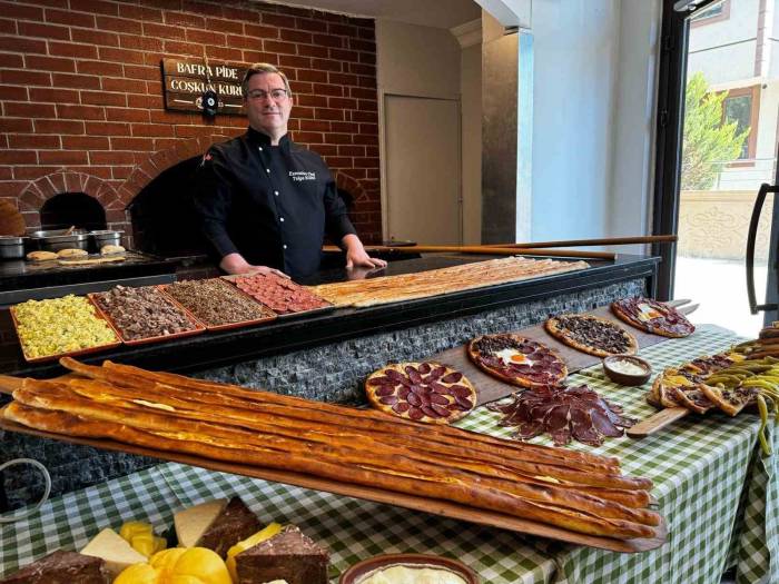 Dünyanın Bir Numarası Bafra Pidesi Seçildi