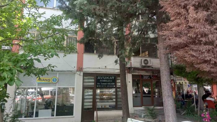 Gediz Kızılay İşhanı Sakinleri ’anlayış’ Bekliyor