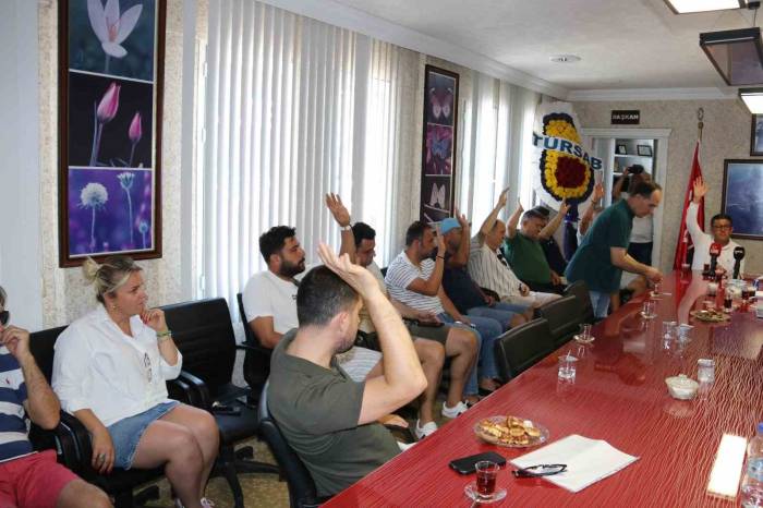 Ölüdeniz Turizm Geliştirme Kooperatifi’nde Kökten, Güven Tazeledi