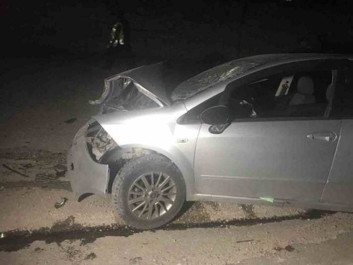 Bilecik’te İki Otomobil Çarpıştı: 1 Ölü, 2 Yaralı