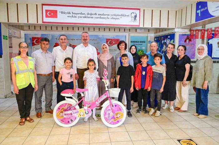 Başkan Fatih Karabatı’dan Zehra’ya Anlamlı Jest