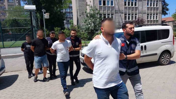 İşyeri Kurşunlamadan 4 Kişi Adliyeye Sevk Edildi