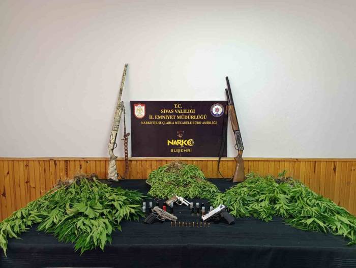 Sivas’ta Uyuşturucu Operasyonları: 4 Tutuklama