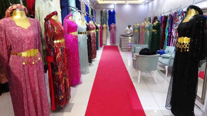 Düğünler Yöresel Kıyafetlere İlgiyi Arttırdı