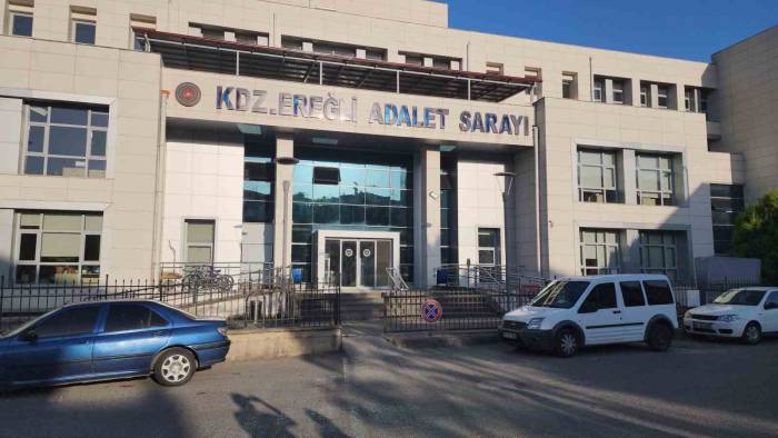 141 Kilo Kokain Yakalanan Geminin Tutuklu 10 Mürettebatı Hakim Karşısında