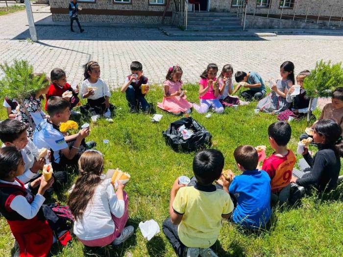 Gençlik Merkezi Işıl Işıl