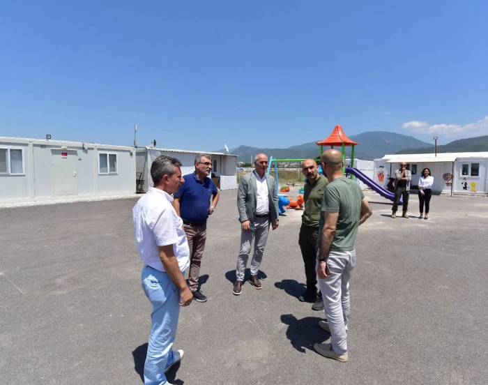 Depremzedeler İçin Çok Amaçlı Açık Alan Spor Sahaları Yapılacak