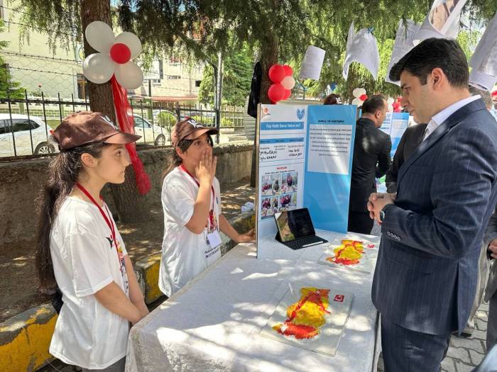 Aybastı’da Öğrenciler Projelerini Sergiledi