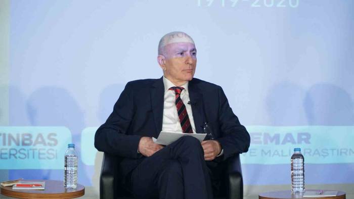 Dr. Mahfi Eğilmez: “Türkiye Büyük Bir Potansiyele Sahip. Bilimden Kopmadan Kendi Şartlarımıza Uygun Bir Maliye Politikası Belirlemek Mümkün.”