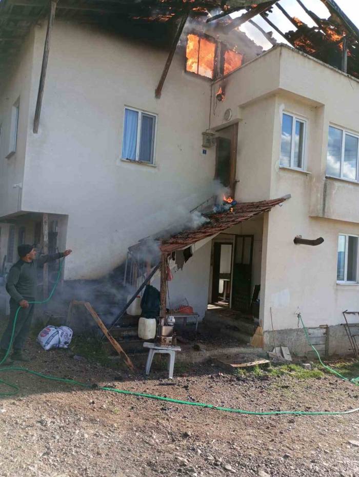 İskilip’te Korkutan Yangın