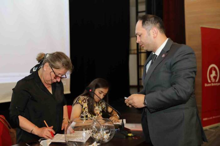 Pazaryeri Kura Çekimi Noter Huzurunda Yapıldı