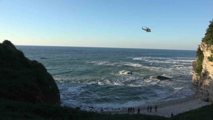 Kandıra’da Denizde Kaybolan Genci Arama Çalışması Sürüyor