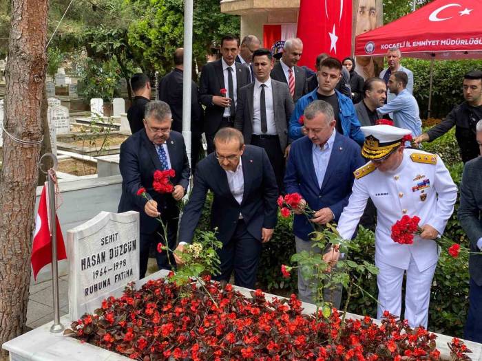 Kurban Bayramı Öncesi Şehitler Unutulmadı