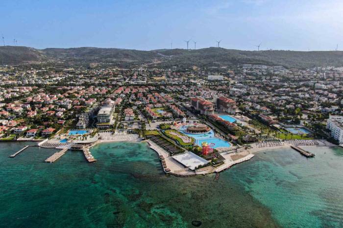 Ünlü Tatil Merkezi Çeşme’ye Bayram Piyangosu
