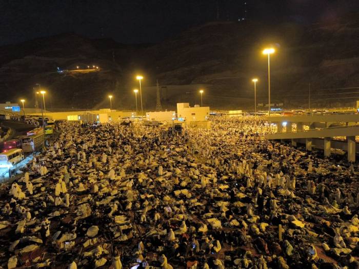 Milyonlar Hacı Oldu