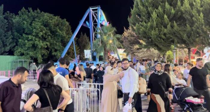 Bayramın İlk Günü Lunapark Doldu Taştı