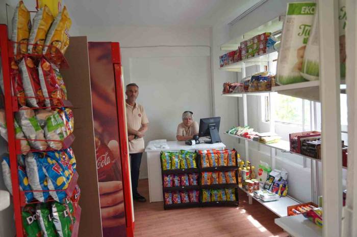 Bilecik’te ’halk Bakkal’ın İkinci Şubesi Açıldı