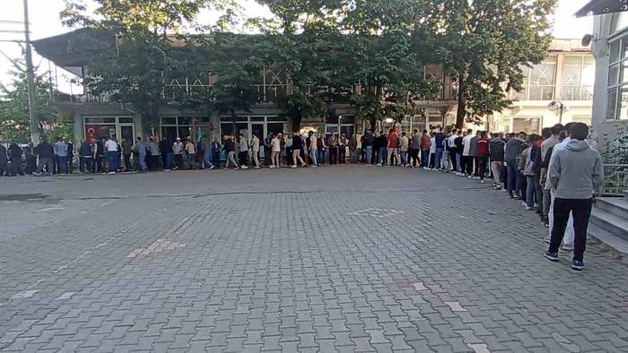 Yüz Yıllık Gelenek ’bayramlaşma Zinciri’