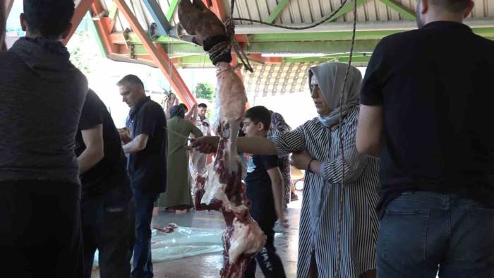 Erkekleri Aratmayan Kadın Kasaplar