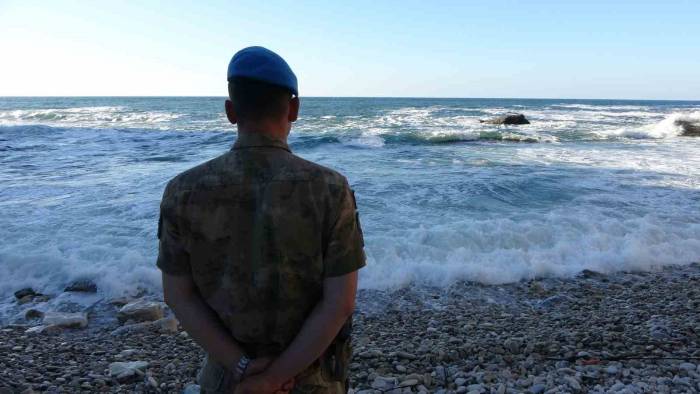 Denizde Kaybolan Gencin Cansız Bedenine Ulaşıldı