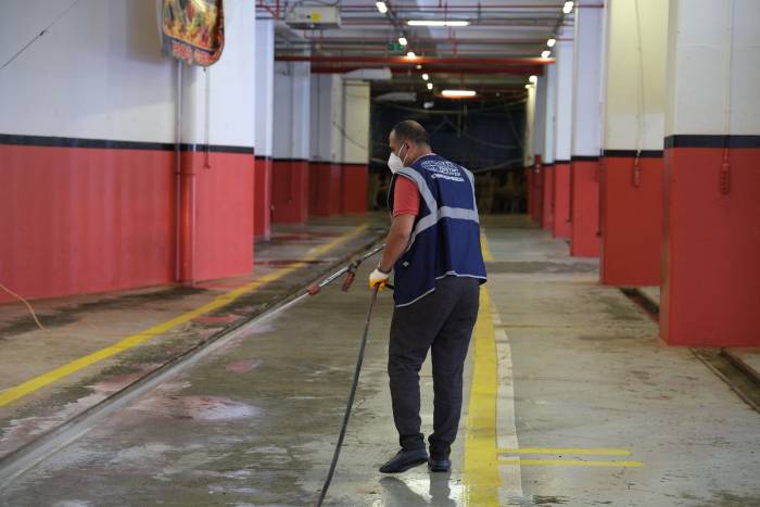 Esenyurt Belediyesi Kurban Kesim Alanlarında Temizlik Seferberliğini Sürdürdü