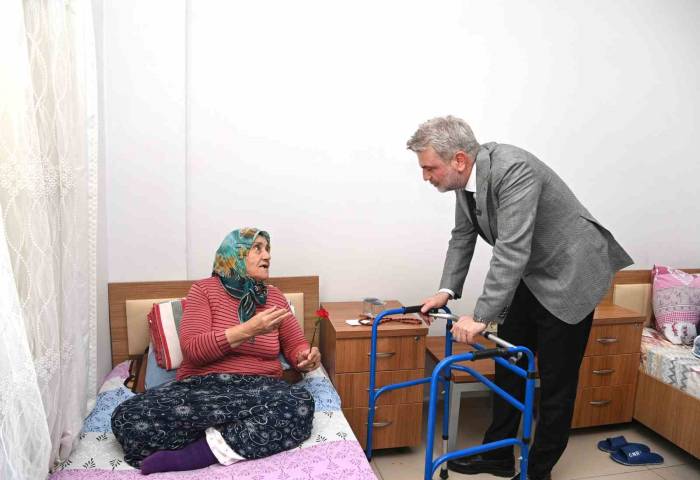 Başkan Görgel: “Yaşlılarımız Baş Tacımız”