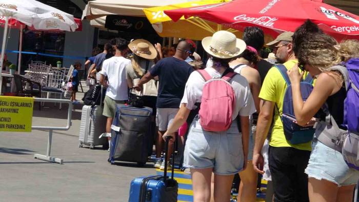 Rodos’a Kapıda Vize Sorunu Çözüldü