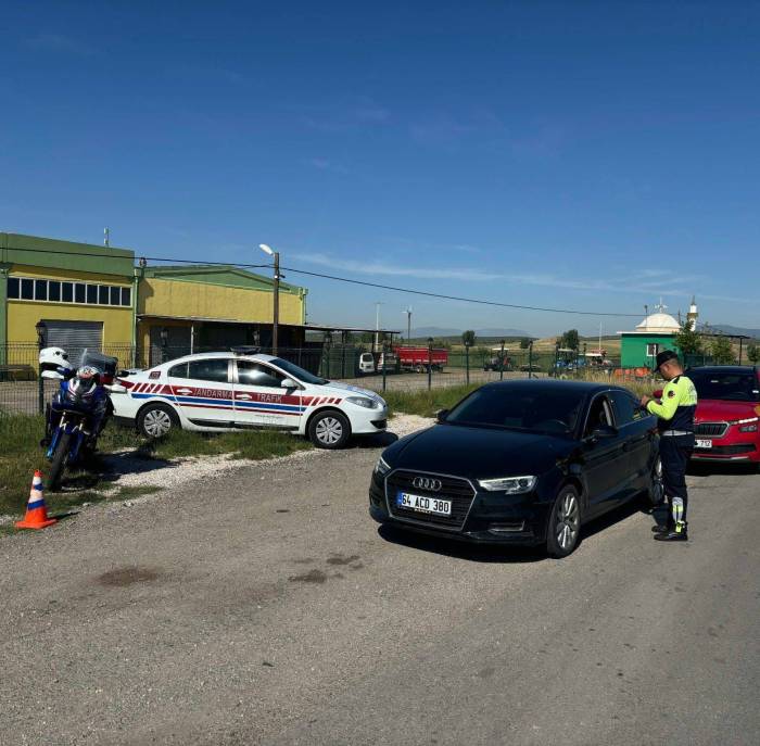 Salihli Jandarma Bayram Denetiminde