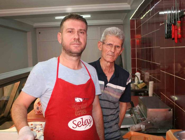 Bayramda Kasaplar Yoğun Çalıştı