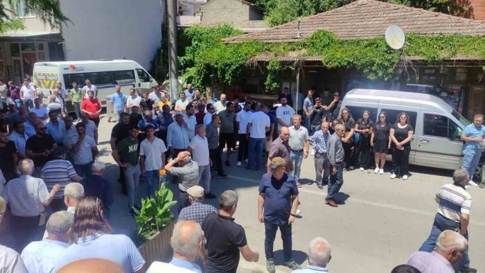 Genç Mühendis Gözyaşları İle Uğurlandı