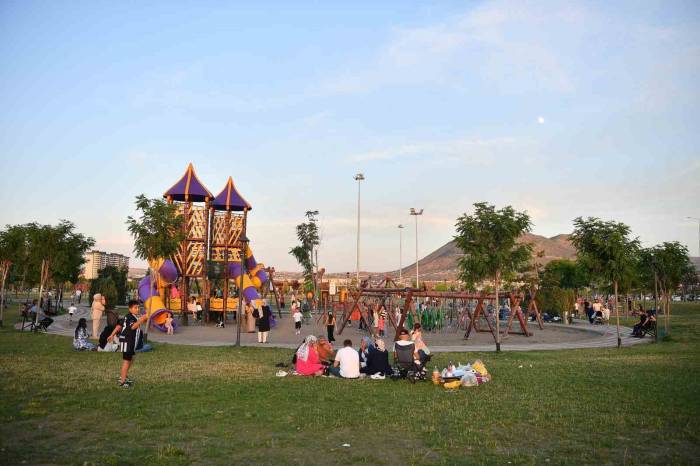 Recep Tayyip Erdoğan Millet Bahçesi Kurban Bayramı’nda Da Vatandaşların İlk Tercihi Oldu