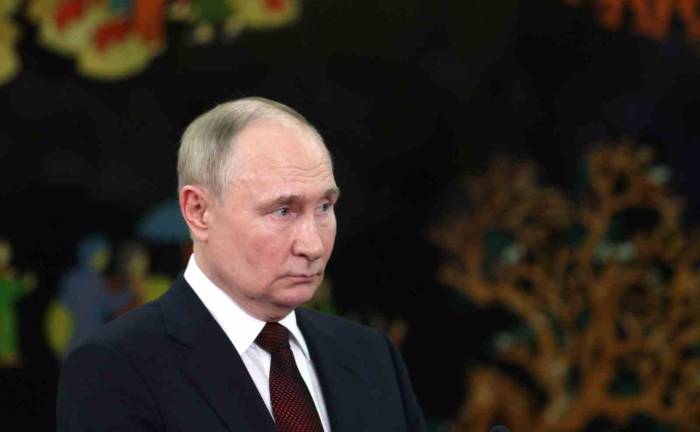 Putin: “Seul’un Kiev’e Silah Sağlaması Bir Hata Olur”
