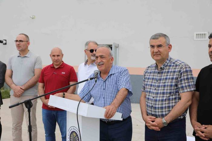 Öğrenciler, Binicilik Deneyimini Manej Alanında Yaşadı