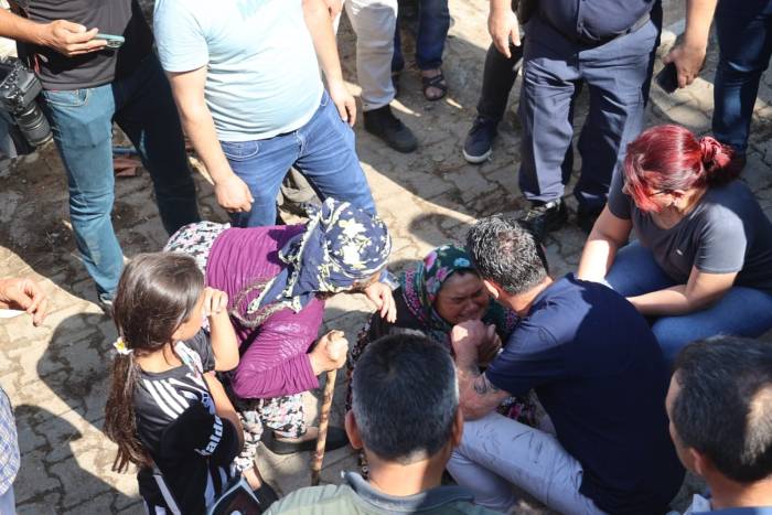 Başkan Arıcı Ve Kaymakam Baştürk Yangın Bölgesinde